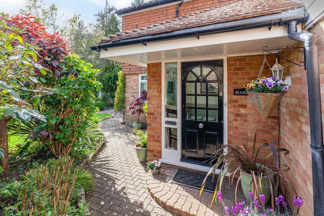 House in Pyrford Green, Woking, England 5 - 18564868