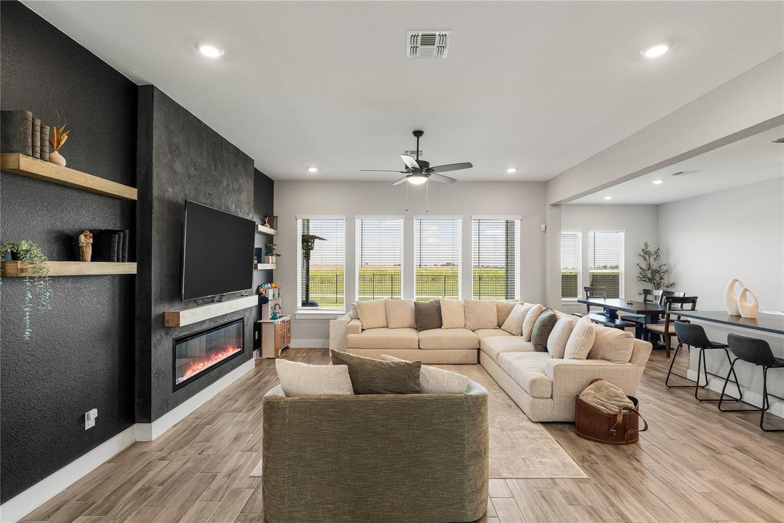 House in Pflugerville, Texas, United States 3 - 18561957