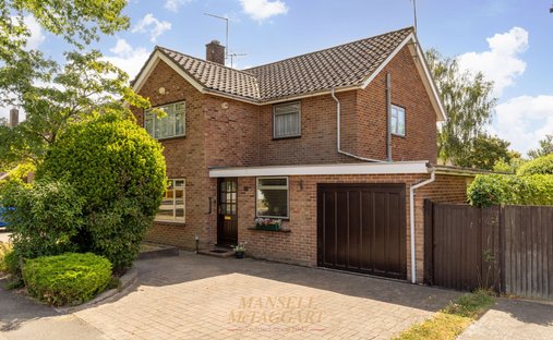 Casa a Pound Hill, Crawley, Inghilterra 1