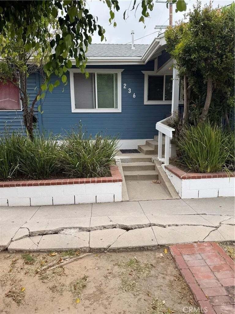Los Angeles, California, United States 3 - 18562397