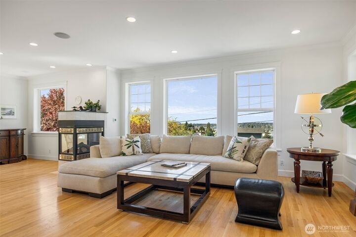 House in Seattle, Washington, United States 4 - 18564495