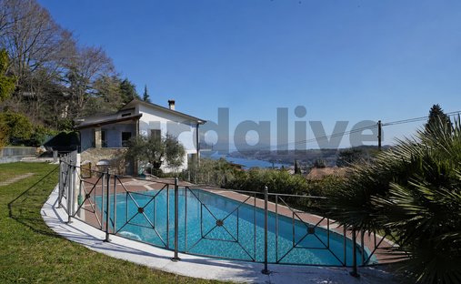 Villa in Salo, Lombardy, Italy 1
