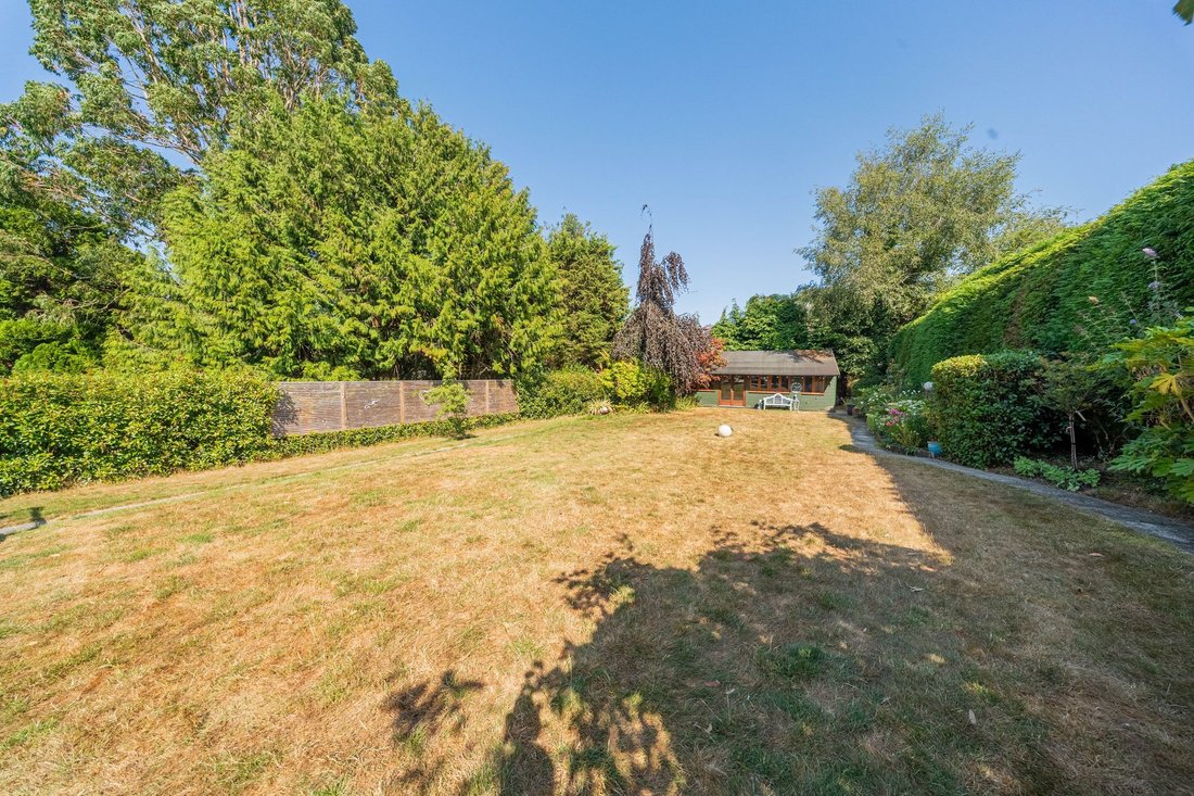 House in Lindfield, England 3 - 18563291