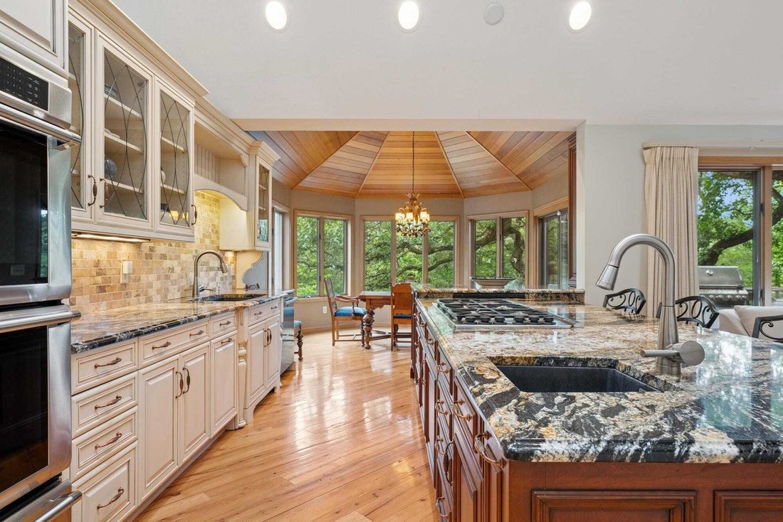 House in Chaska, Minnesota, United States 2 - 18564824
