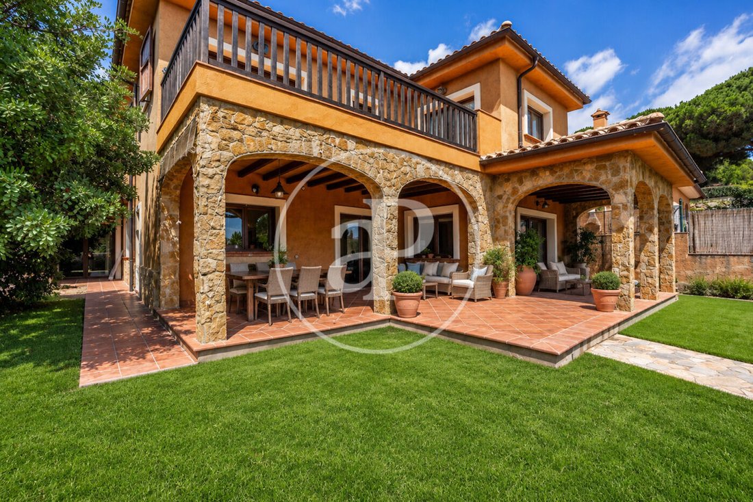 Villa in Argentona, Catalonia, Spain 2 - 18565125