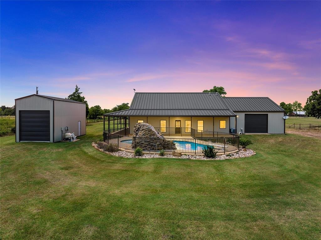 House in Lorena, Texas, United States 3 - 18562753