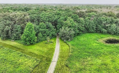 Land in Blaine, Minnesota, United States 1