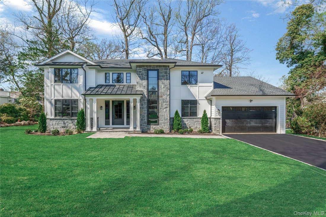 House in Great Neck, New York, United States 1 - 18562656