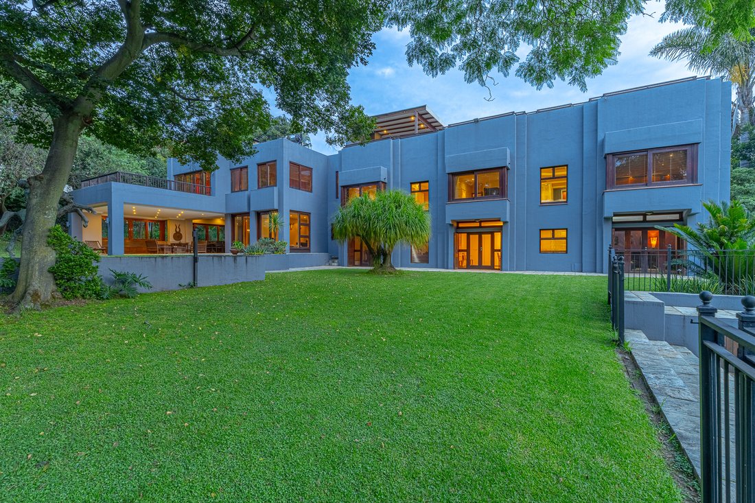 House in Hyde Park, Gauteng, South Africa 4 - 18563869