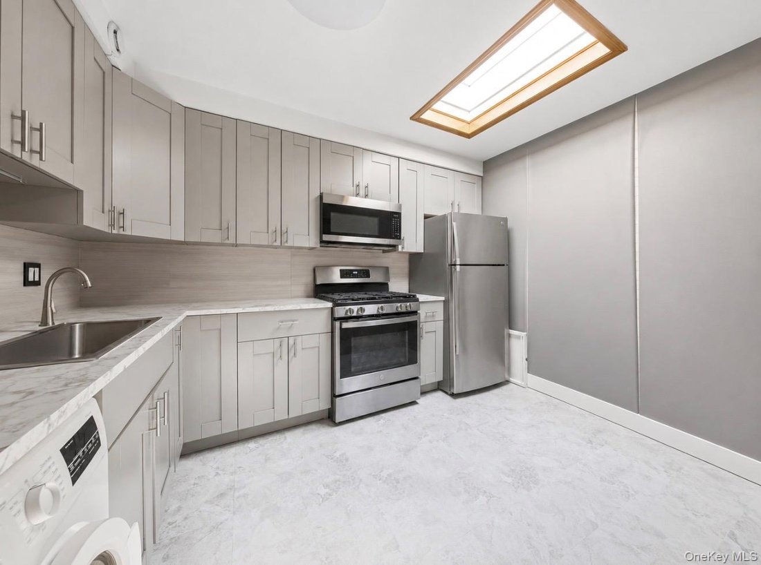 Apartment in New York, New York, United States 5 - 18551168