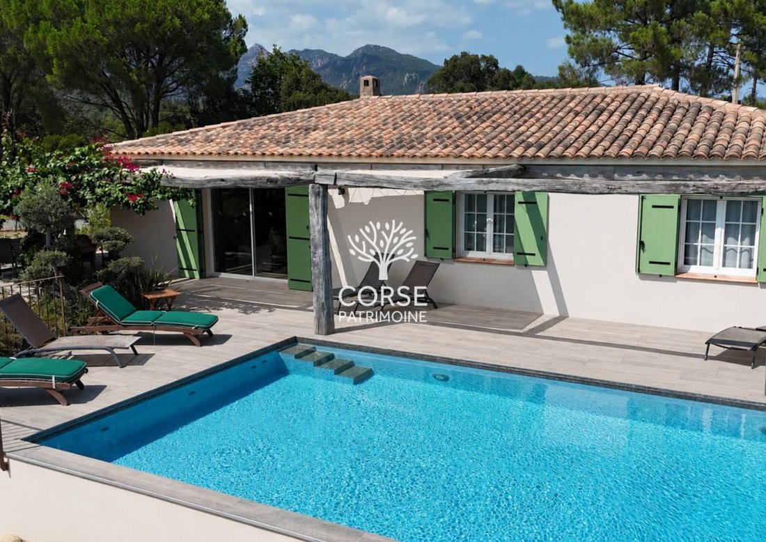 House in San-Gavino-di-Carbini, Corsica, France 1 - 18558040