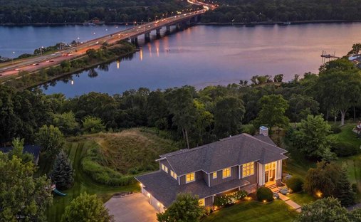 House in Hudson, Wisconsin, United States 1