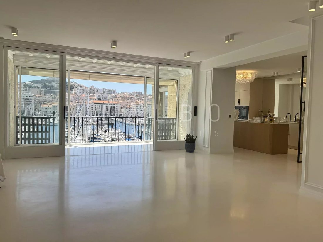 Apartment in Hôtel de Ville, Marseille 2ème, Marseille 3 - 18201597