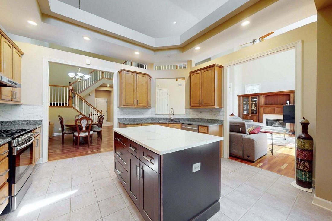 Townhouse in Palatine, Illinois, United States 4 - 18558988
