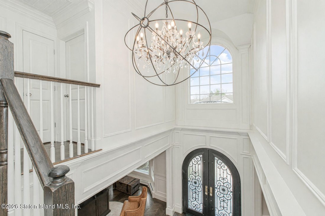 House in New York, New York, United States 4 - 18558047
