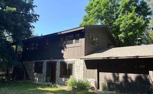 House in Garden, Michigan, United States 1