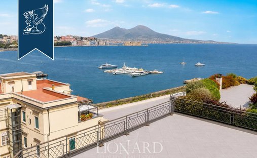 Apartment in Chiaia, Naples, Campania 1