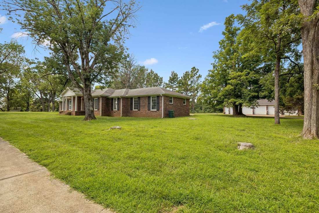 House in Lebanon, Tennessee, United States 4 - 18562153
