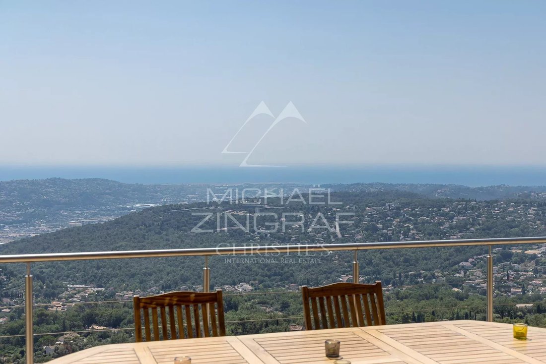 Villa in Saint-Jeannet, Provence-Alpes-Côte d'Azur, France 2 - 18559666