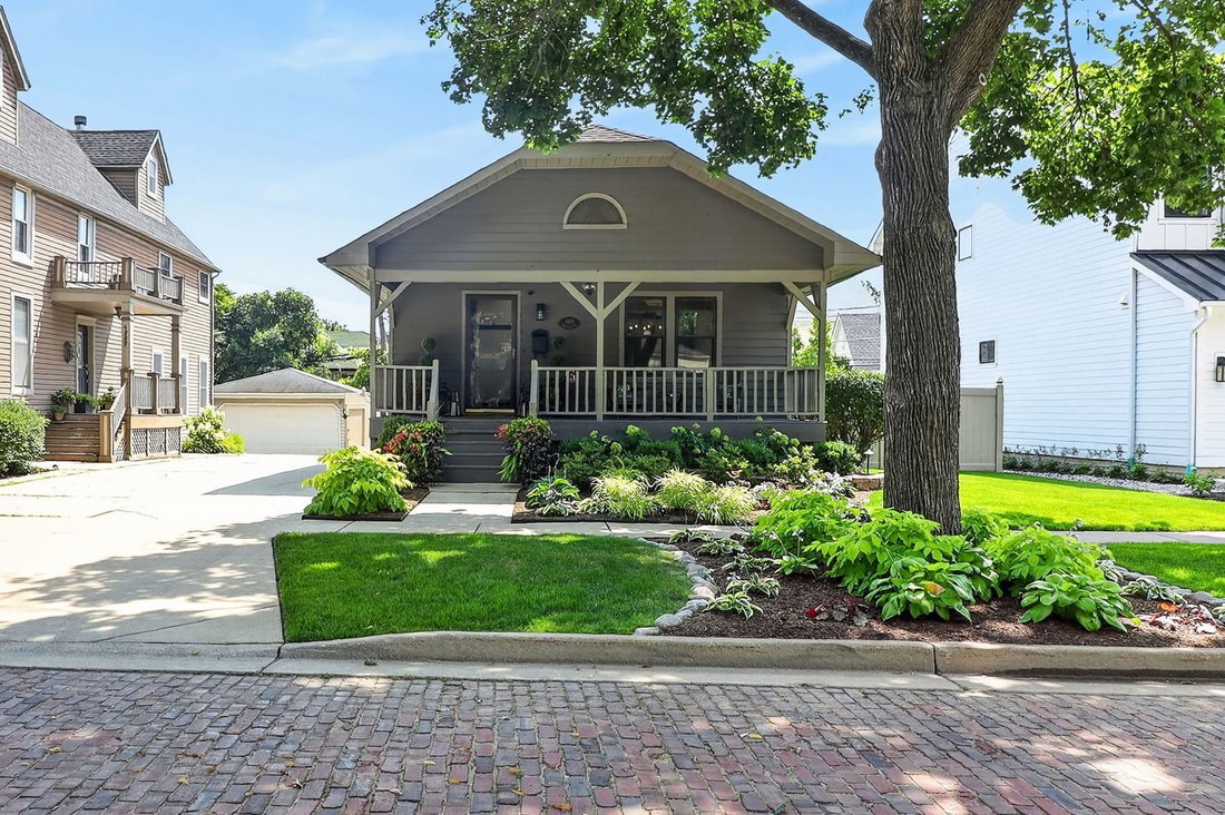 House in Downers Grove, Illinois, United States 4 - 18558963