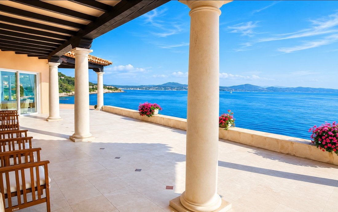 Villa in Zone Est Diffuse, Saint-Tropez, France 4 - 18546959