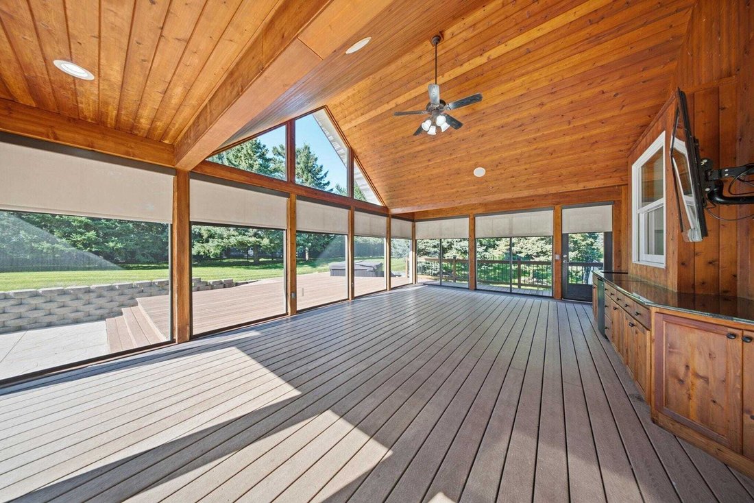 House in Mendota Heights, Minnesota, United States 5 - 18564445