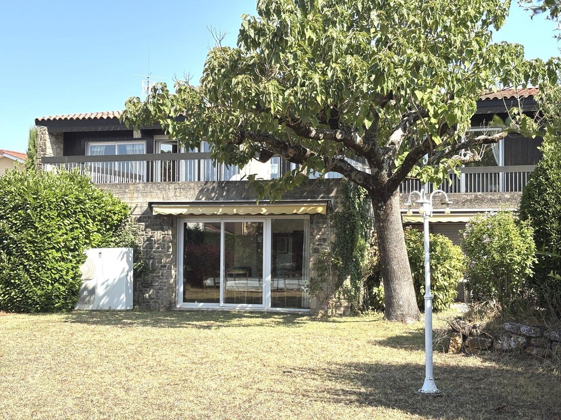 House in Romans-sur-Isere, Auvergne-Rhône-Alpes, France 1 - 18564408