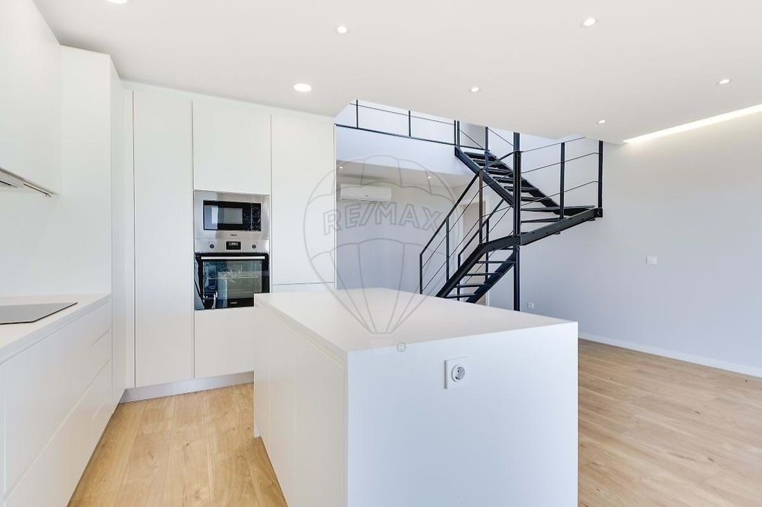 Apartment in Montijo e Afonsoeiro, Setubal, Portugal 3 - 18566114