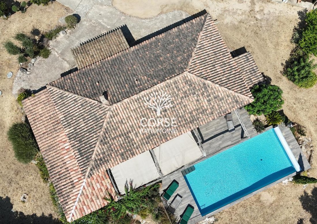 House in San-Gavino-di-Carbini, Corsica, France 2 - 18558040