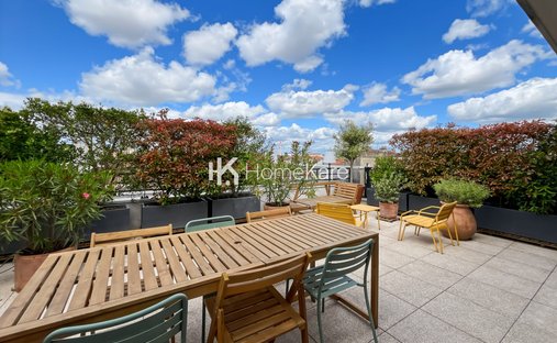 Apartment in La Bastide, Bordeaux, France 1