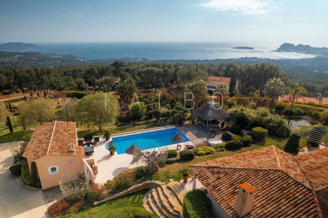 House in La Ciotat, Provence-Alpes-Côte d'Azur, France 1 - 14033877