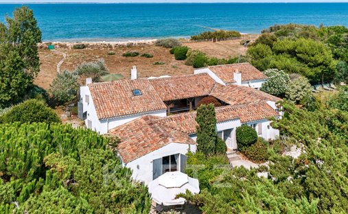 House in Les Portes-en-Ré, Nouvelle-Aquitaine, France 1