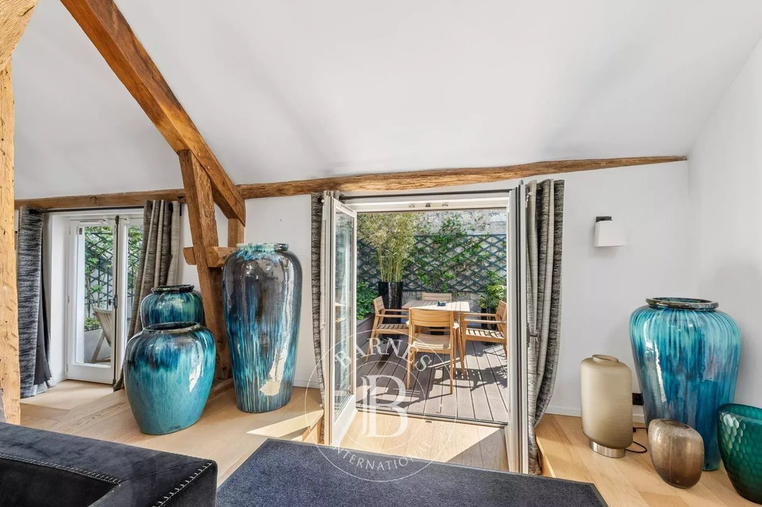 Apartment in Saint Thomas d'Aquin, Paris 7e Arrondissement, Paris 4 - 18533477