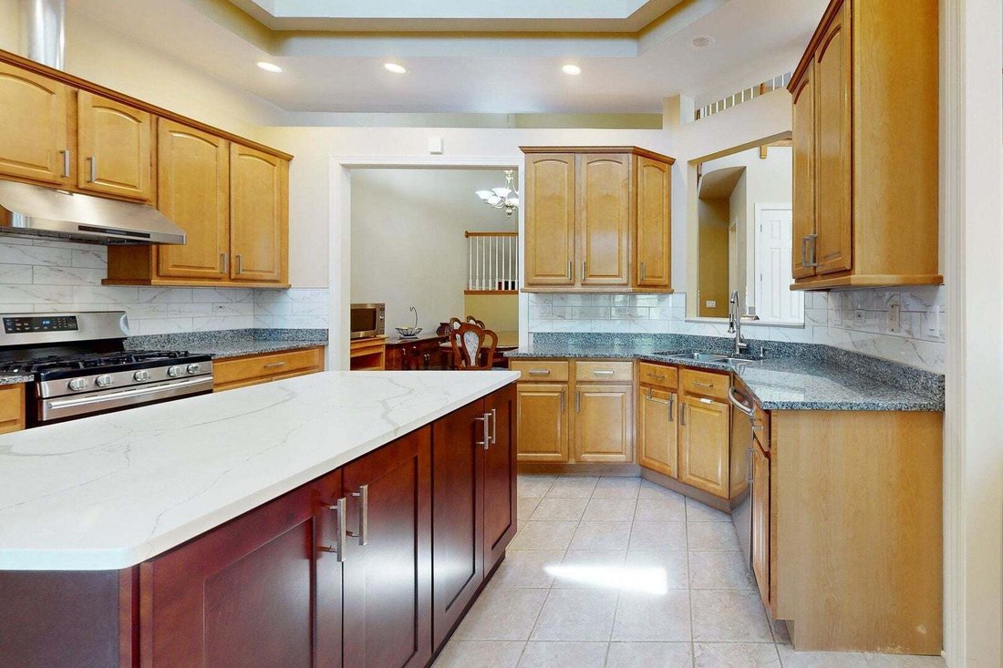 Townhouse in Palatine, Illinois, United States 5 - 18558988