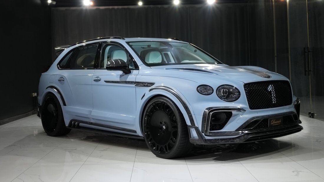 Suv in Dubai, United Arab Emirates 2 - 18564212