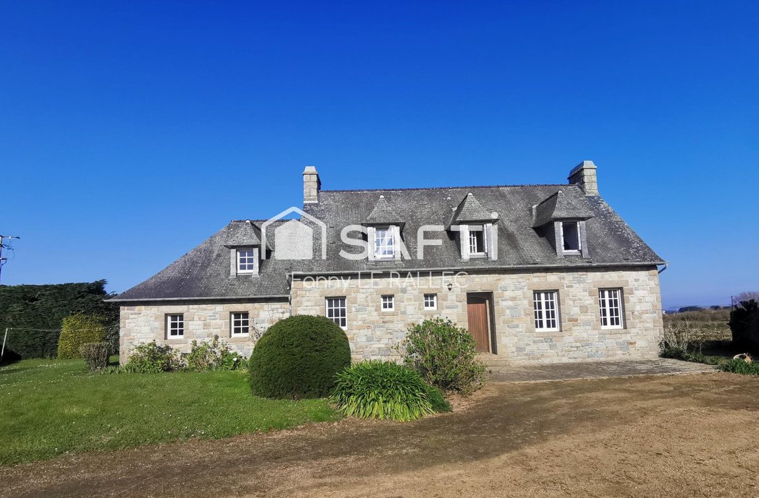 House in Plougrescant, Brittany, France 1 - 18566729