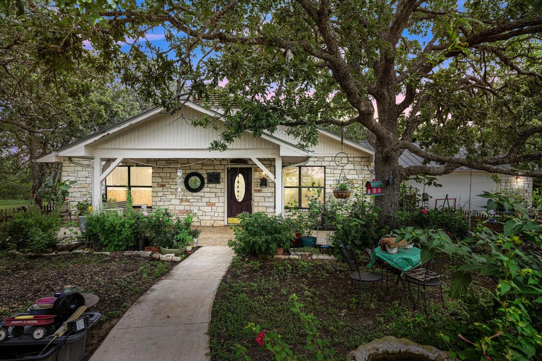 House in Dale, Texas, United States 2 - 18565418