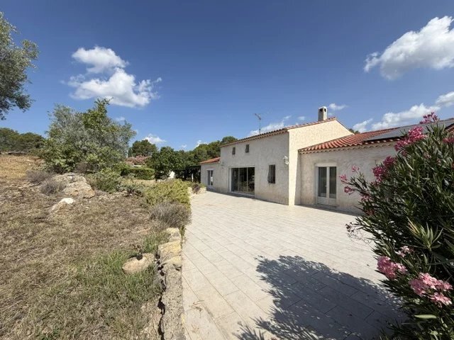 House in Flayosc, Provence-Alpes-Côte d'Azur, France 5 - 18559824