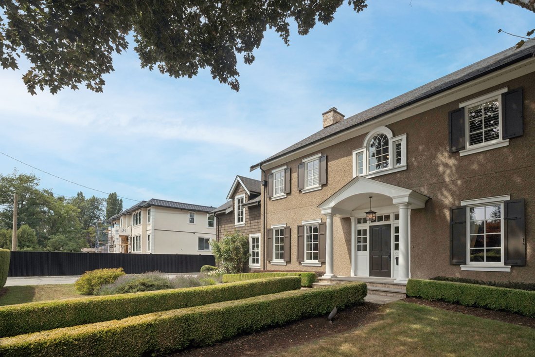 House in Langley Township, British Columbia, Canada 2 - 18566323