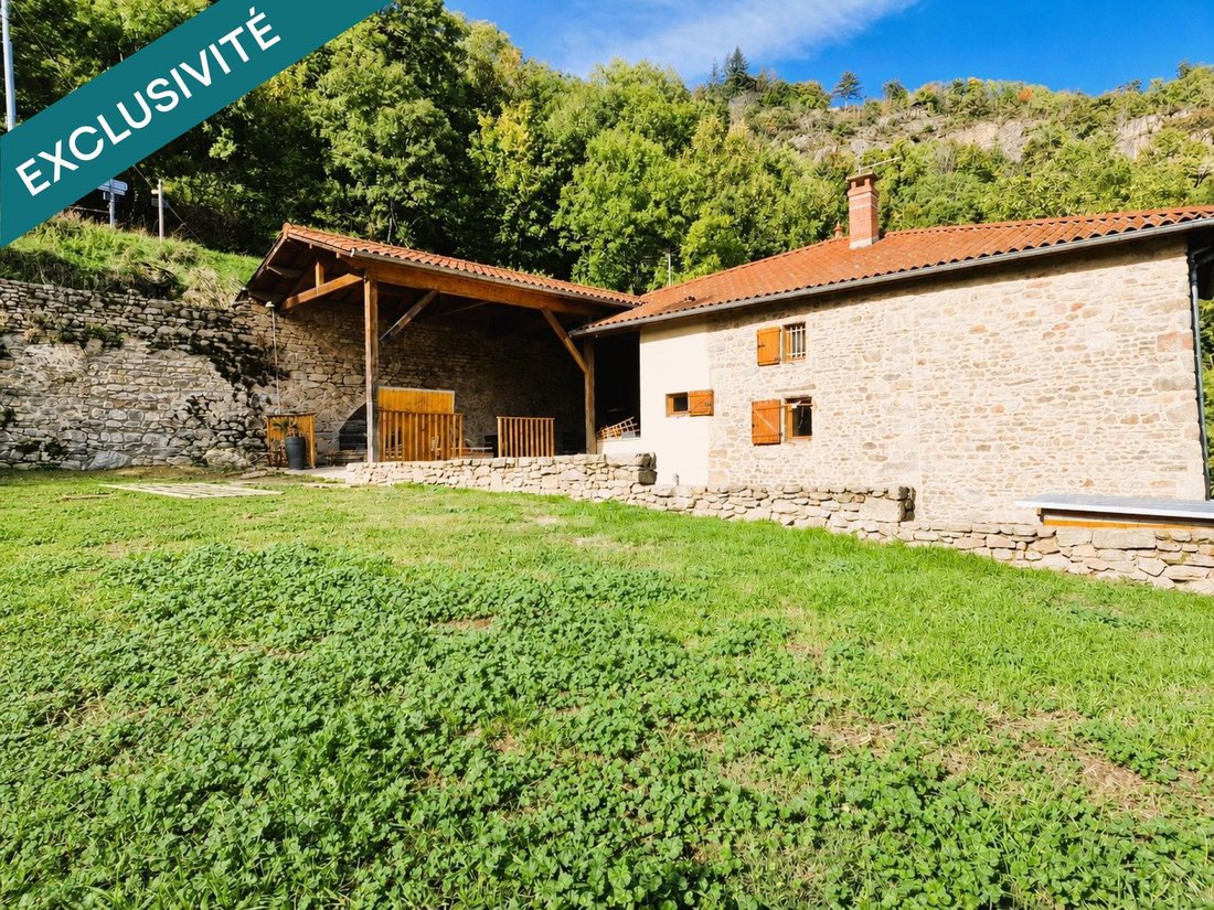 House in Yzeron, Auvergne-Rhône-Alpes, France 1 - 18508056