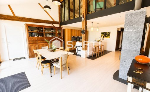 House in La Roche-sur-Yon, Pays de la Loire, France 1
