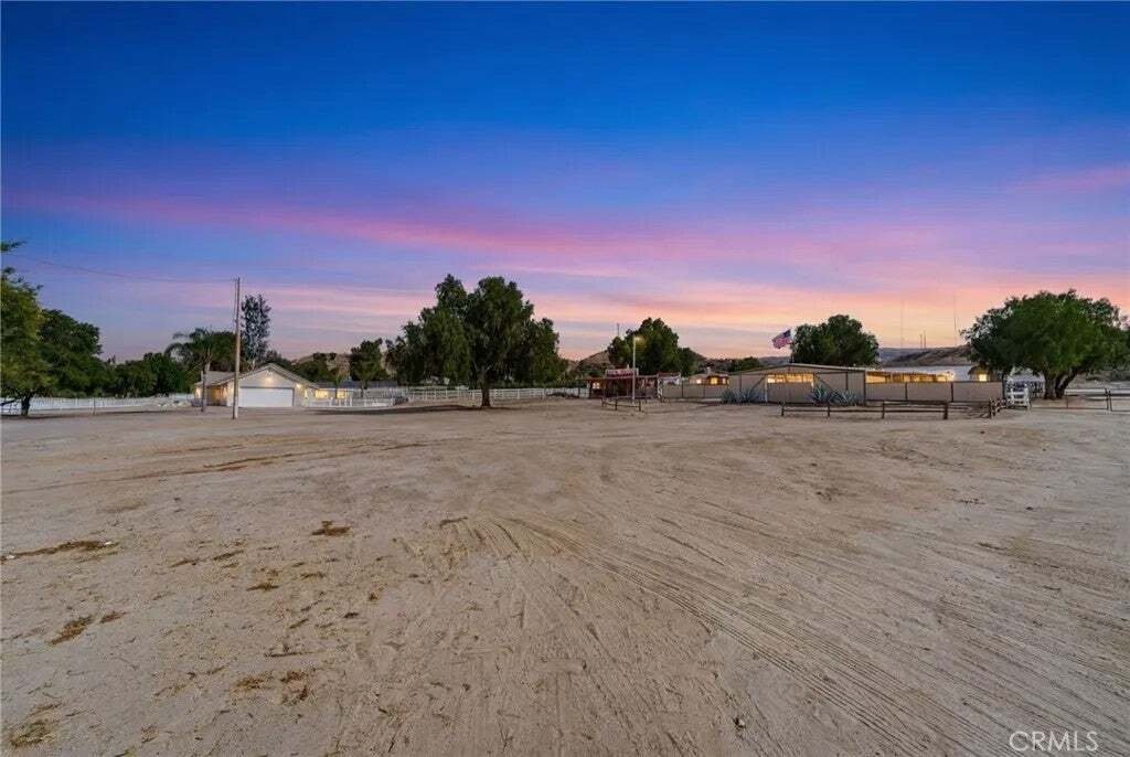 House in Redlands, California, United States 5 - 18559410