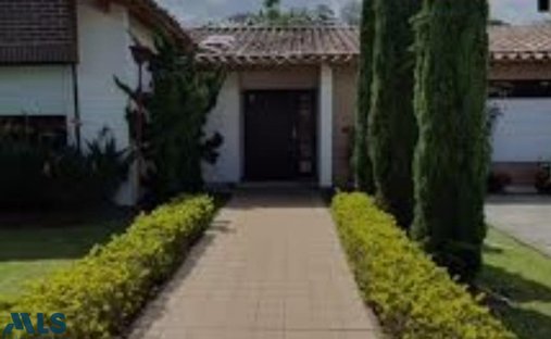 House in Retiro, Antioquia, Colombia 1