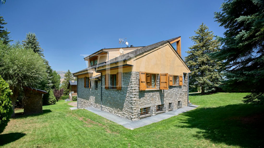 House in Alp, Catalonia, Spain 3 - 18558457