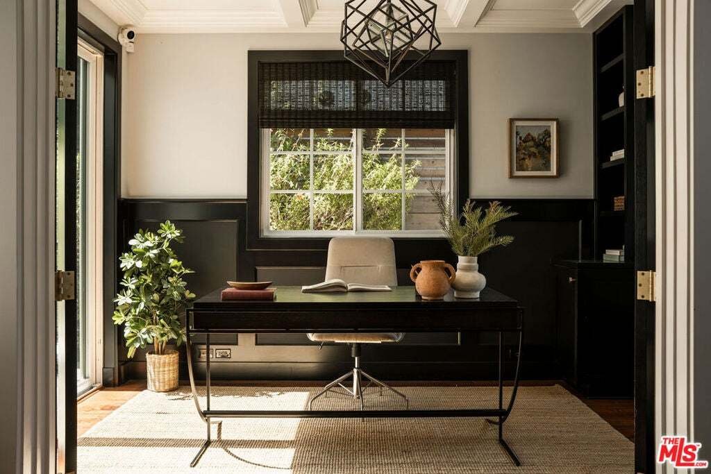 House in Los Angeles, California, United States 4 - 18561140