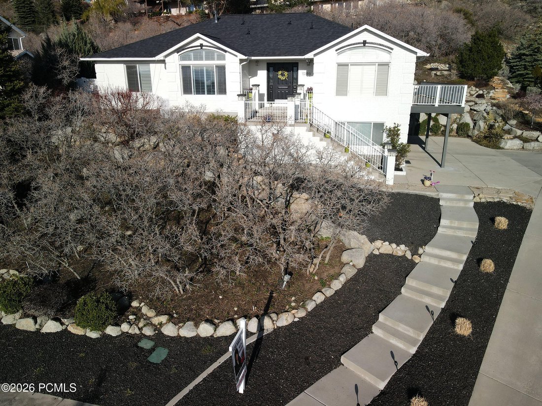 House in Sandy, Utah, United States 1 - 18558460