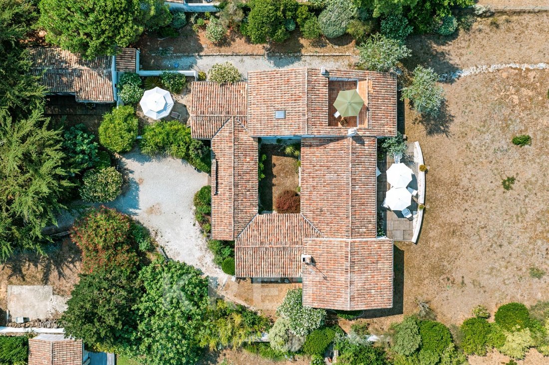 House in Les Portes-en-Ré, Nouvelle-Aquitaine, France 2 - 18563887