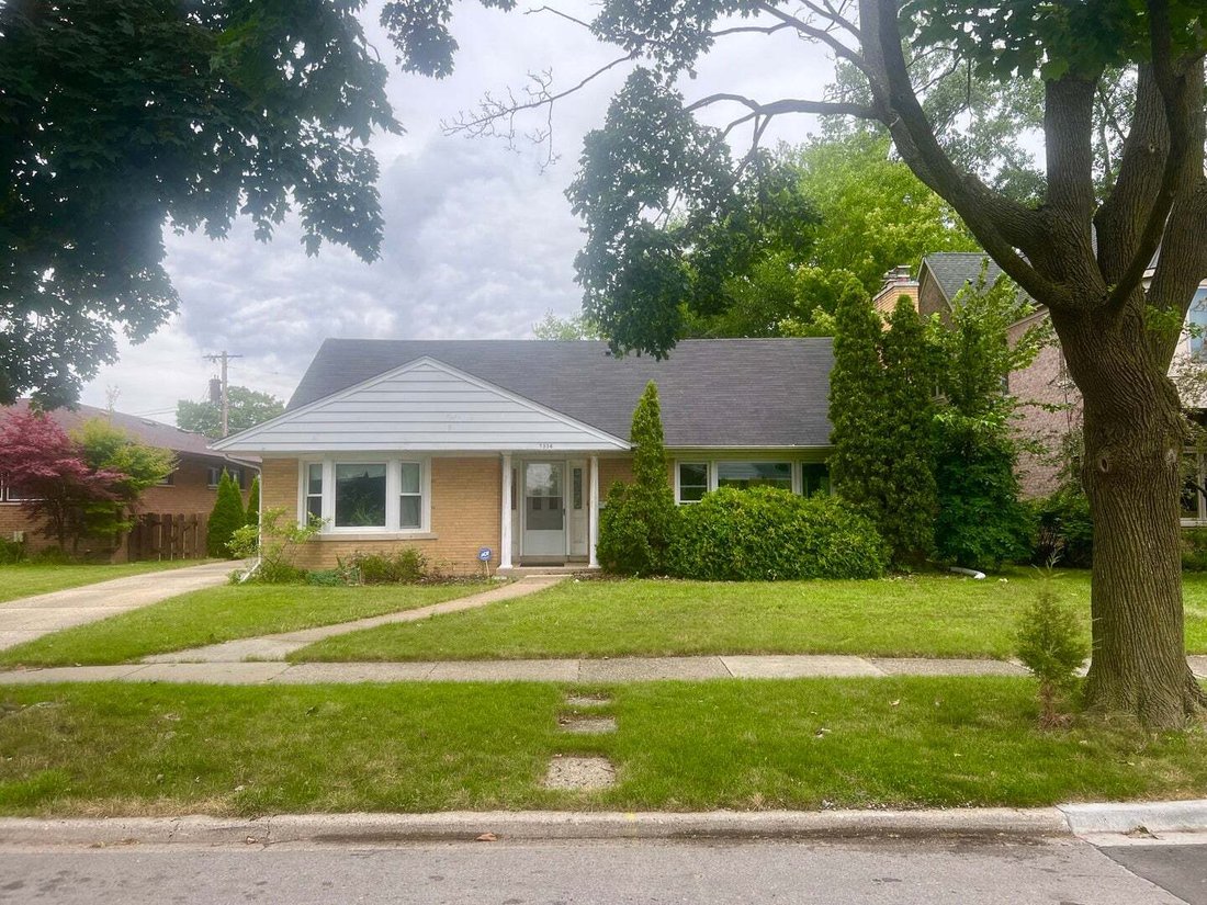 House in Lincolnwood, Illinois, United States 1 - 18565004