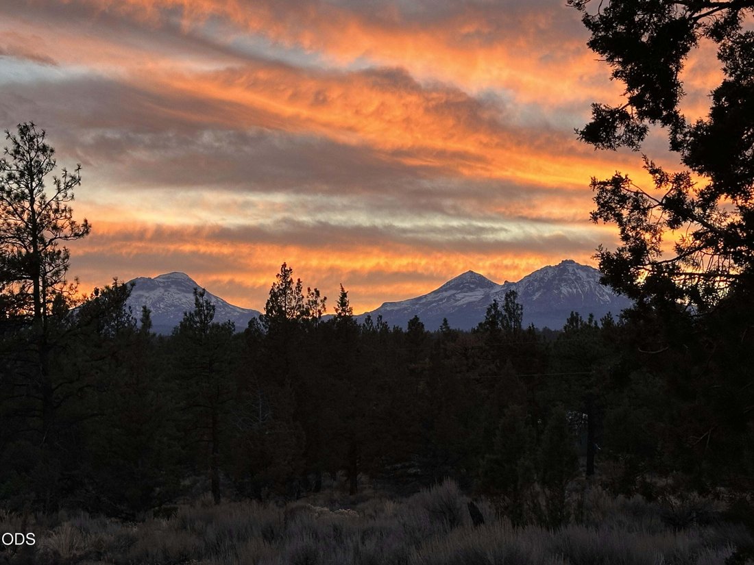 Land in Bend, Oregon, United States 5 - 18564934