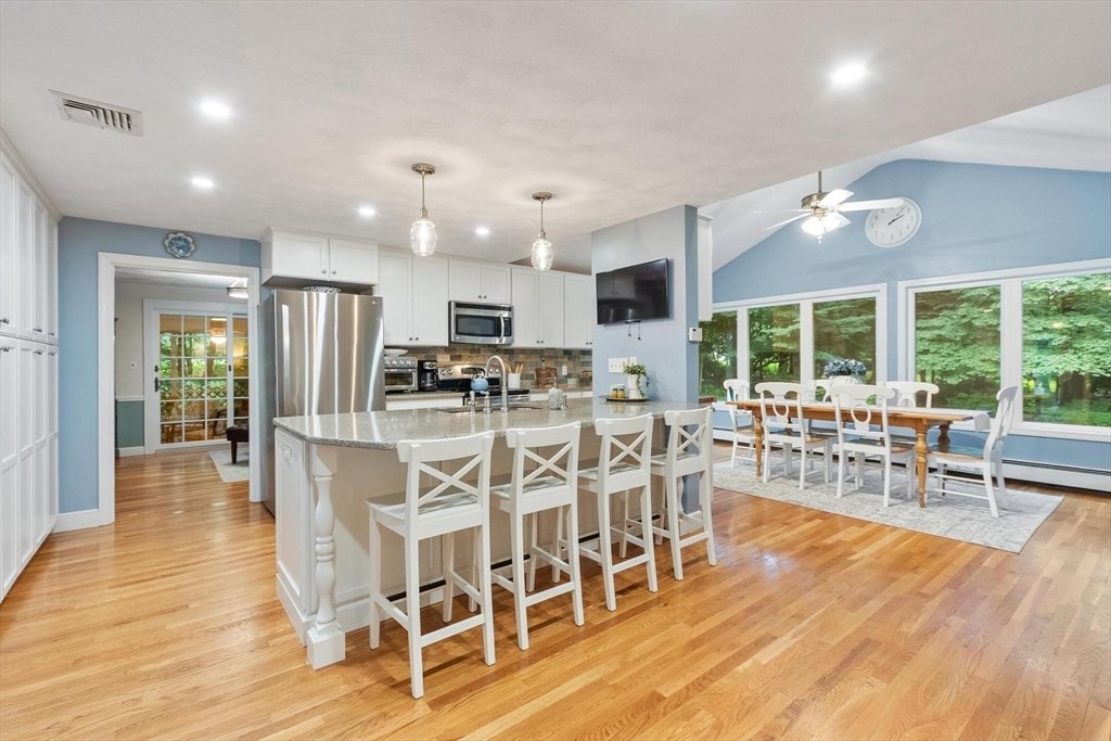 House in Acton, Massachusetts, United States 4 - 18562639